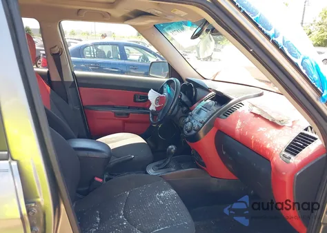 2011 Kia Soul Sport z USA, uszkodzony, nr VIN KNDJT2A23B7272639